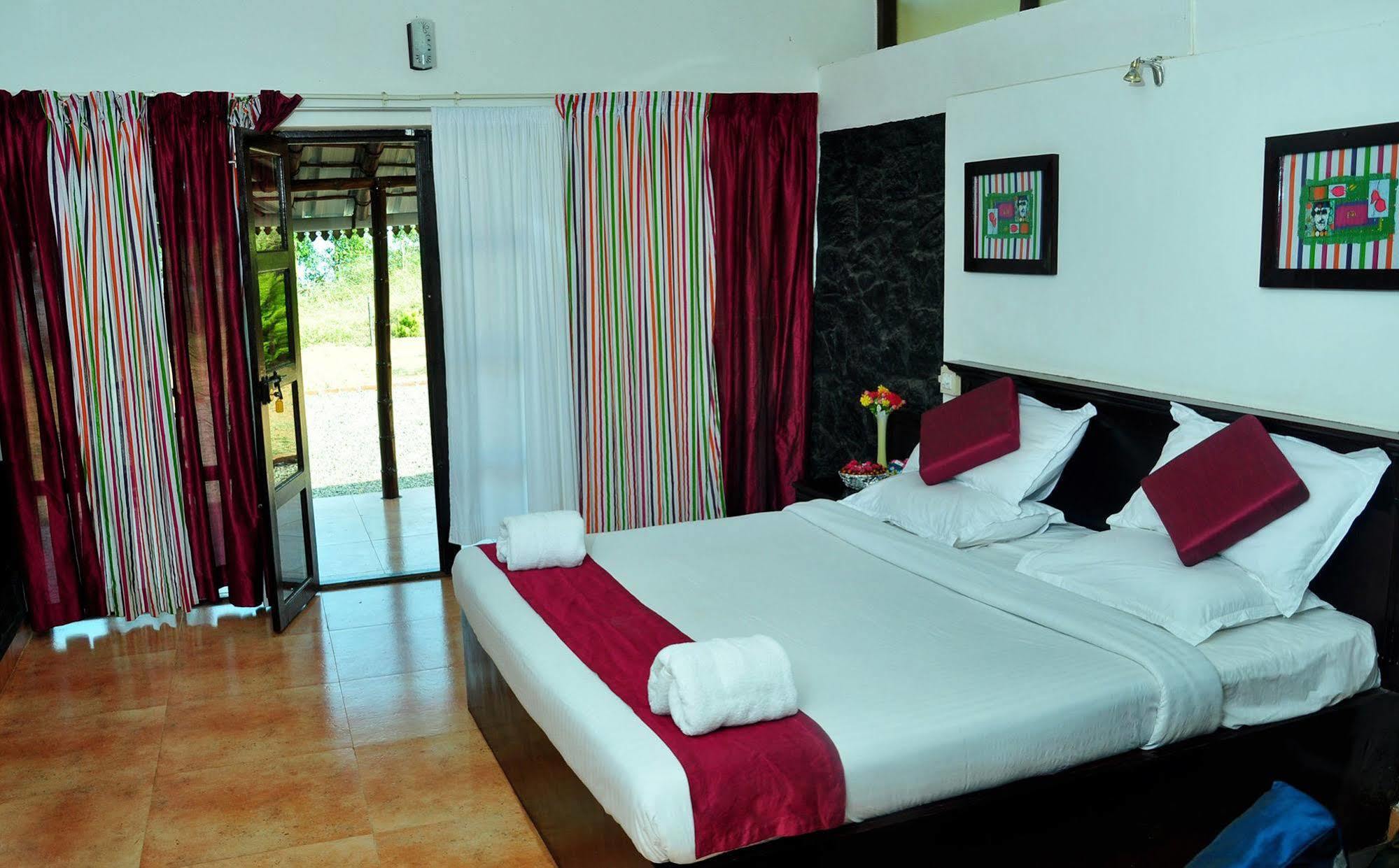 Punarjani Ayurvedic Resorts Ramakkalmedu Ngoại thất bức ảnh